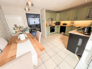 Photo 14- click for photo gallery